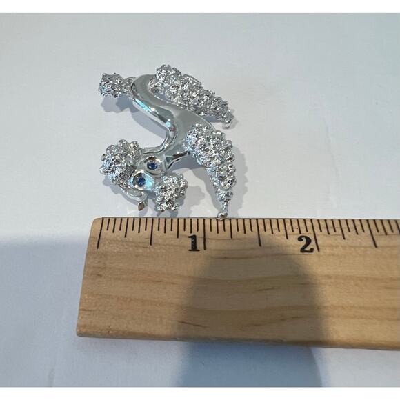 VTG GERRYS Crouching Poodle Dog Pin Silver Tone Blue Gem Rhinestone Eyes Brooch - Picture 7 of 8